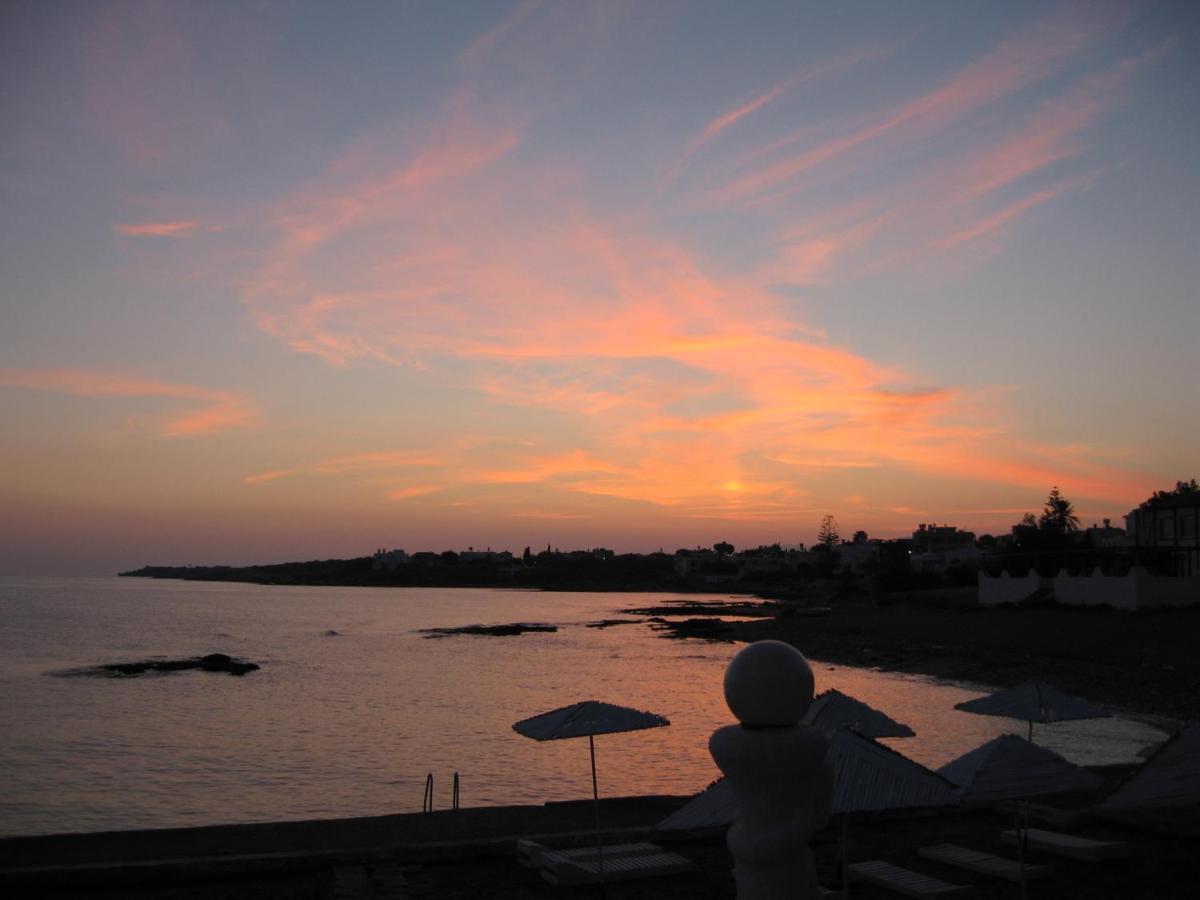 ท็อปเซ็ต โฮเต็ล Hotel Agios Georgios  ภายนอก รูปภาพ